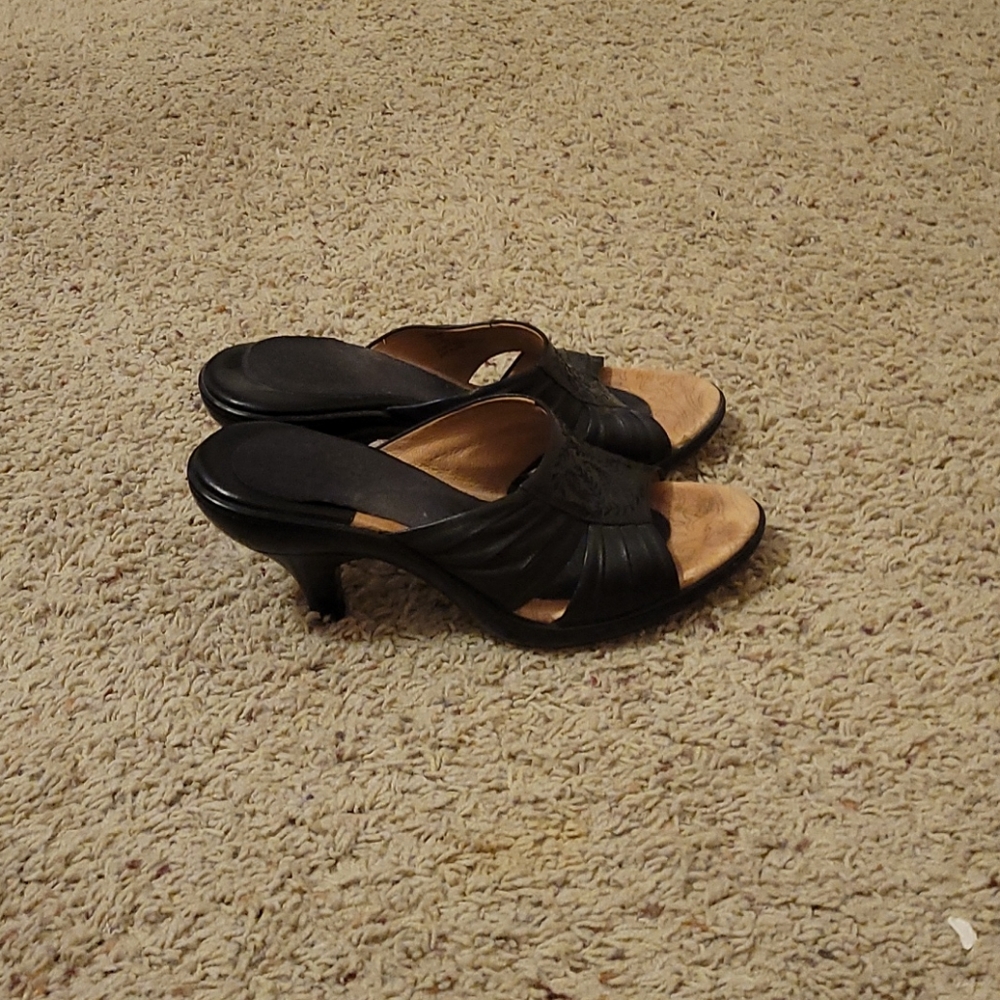 Sofft black pumps, size 8.5 M